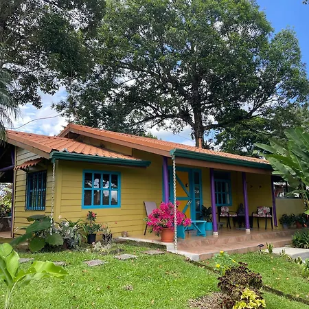 Equipped Cottage In Laguna Hule